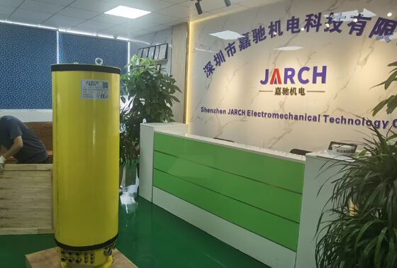 কারখানার সরবরাহ টর্ক ইলেকট্রিক ইন্ডাস্ট্রিয়াল মোটর তারের ড্রাম 30 টন 40 টন 50 টন গ্যান্ট্রি ক্রেনের জন্য মোটরযুক্ত তারের রোল